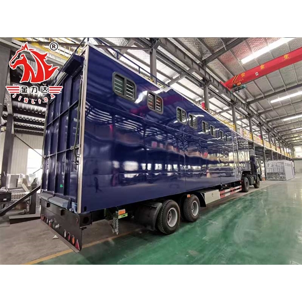 龙岩货箱式运马车